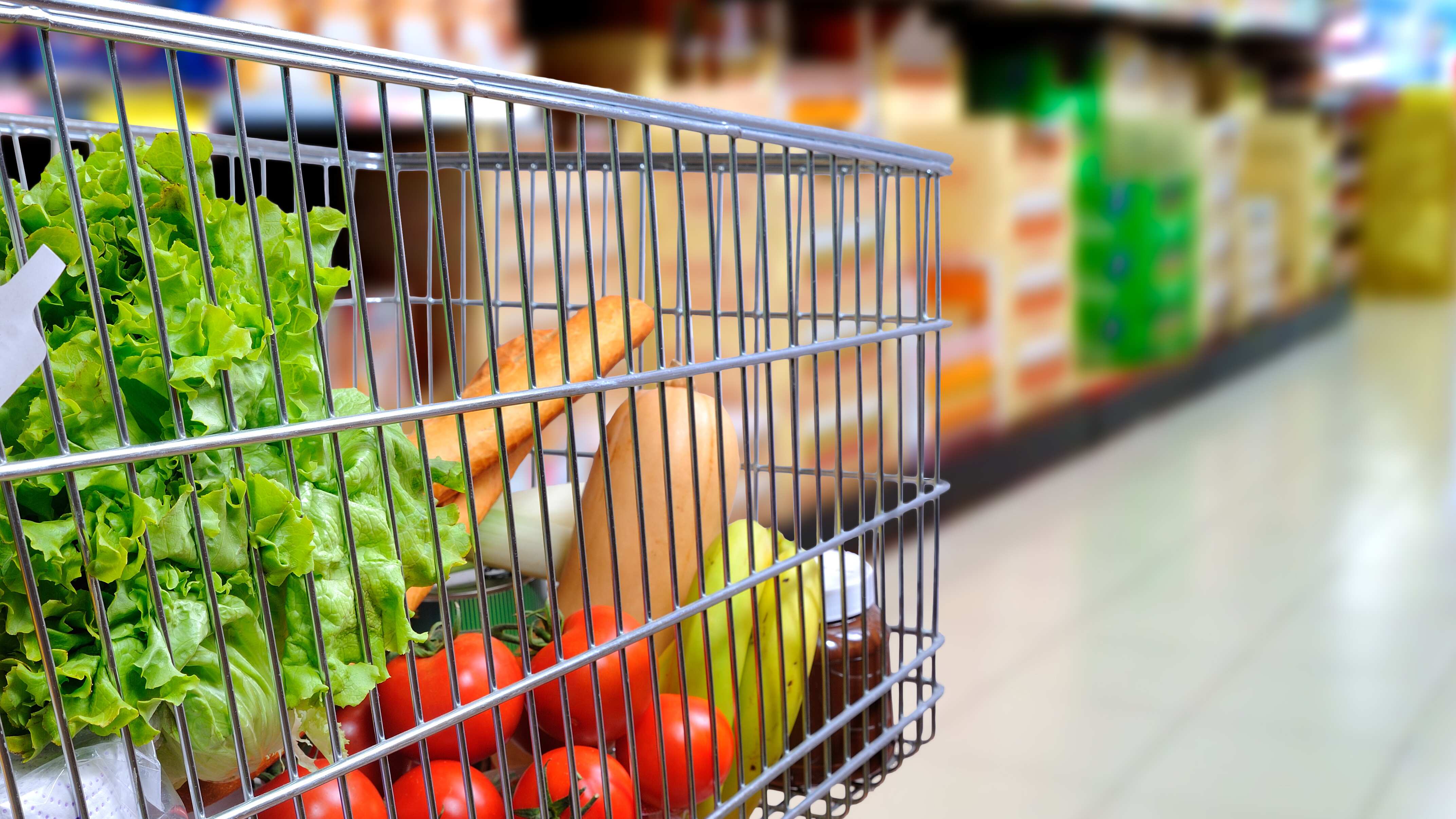 Reino Unido limitará la compra de frutas y verduras por falta de insumos en la entidad