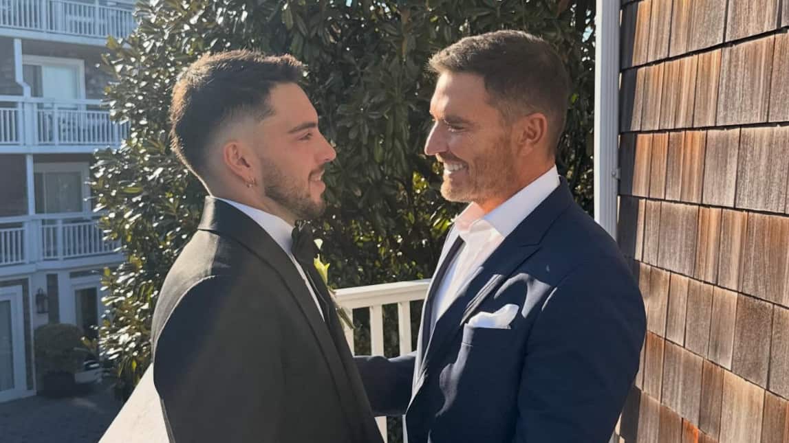 Julián Gil celebra la boda de su hijo con emotiva publicación en redes sociales