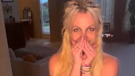 Britney Spears explicó el baile con cuchillos / Instagram de Britney Spears