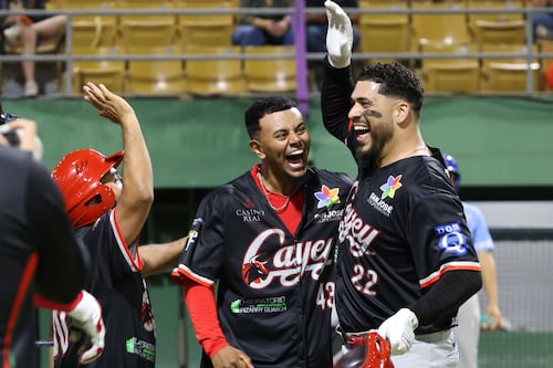 Pelota AA: Cayey amarra el liderato de la Central tras conseguir su séptima victoria consecutiva