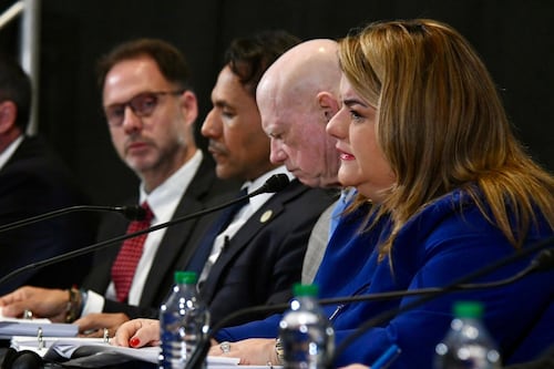 Junta reordena el presupuesto 2027: impulsa Educación, Salud y Policía mientras ajusta áreas sociales