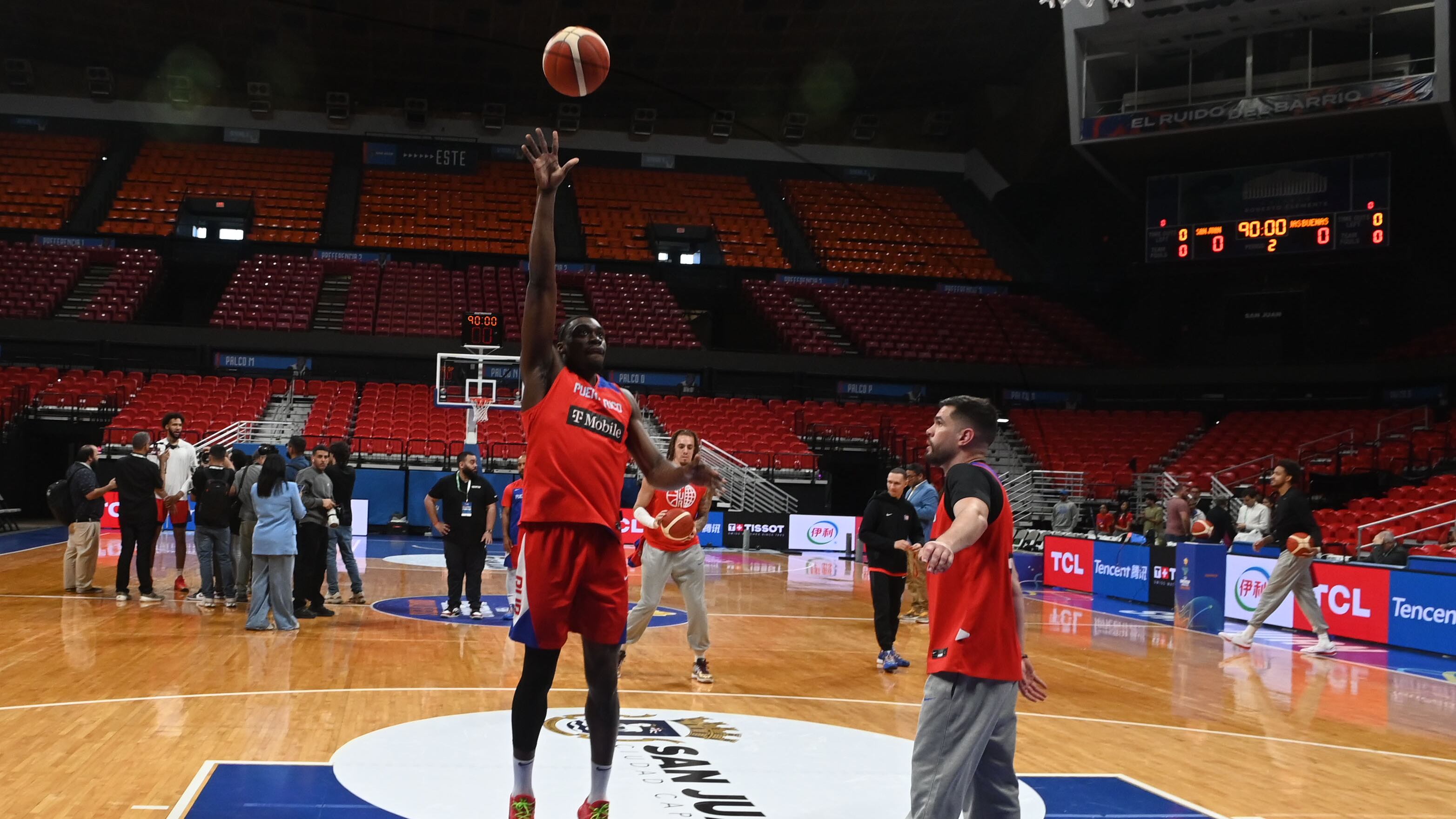Entrenamiento del equipo Nacional de baloncesto PUR.