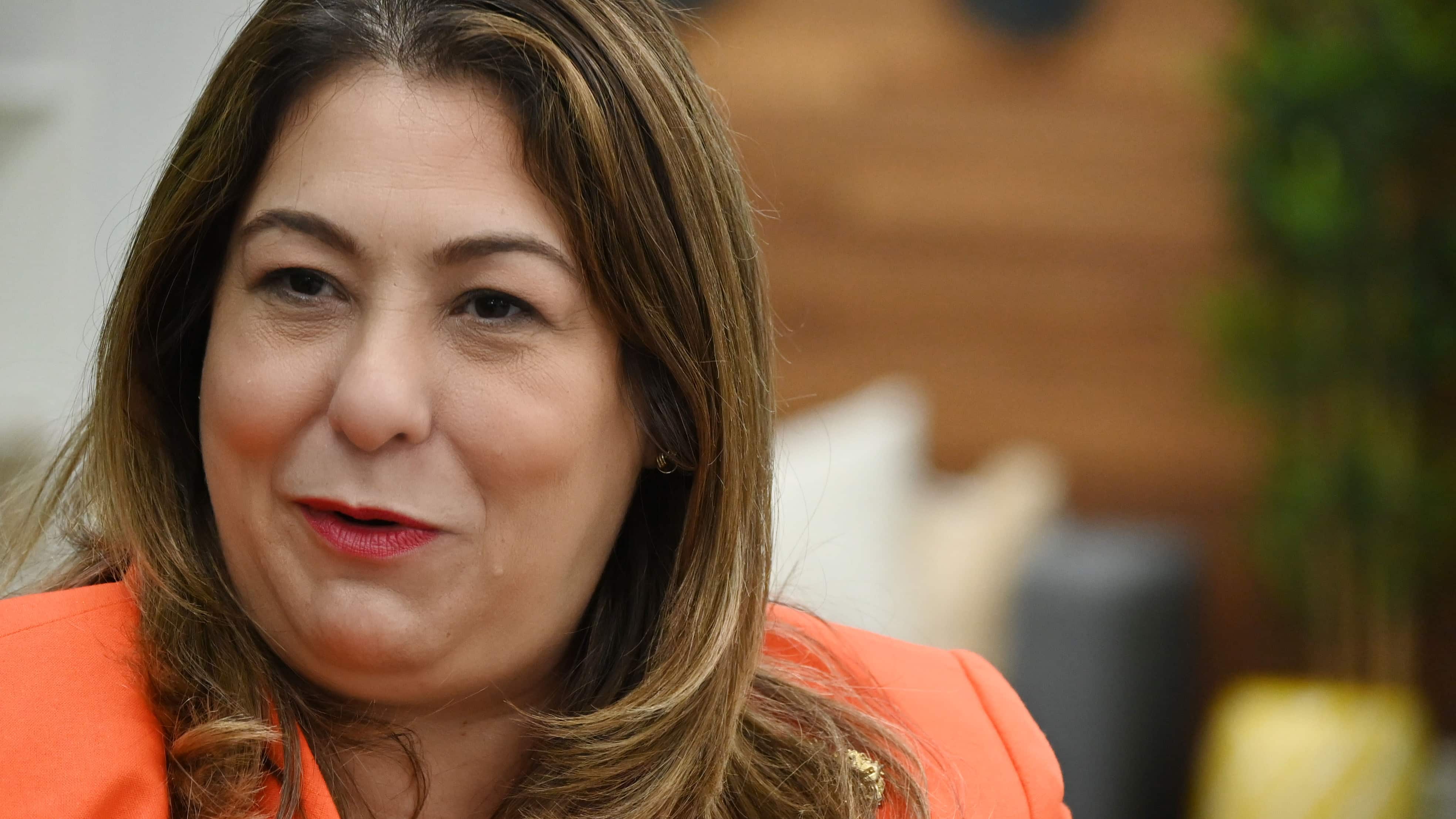 Entrevista a la Secretaria de la Familia, Suzanne Roig Fuertes