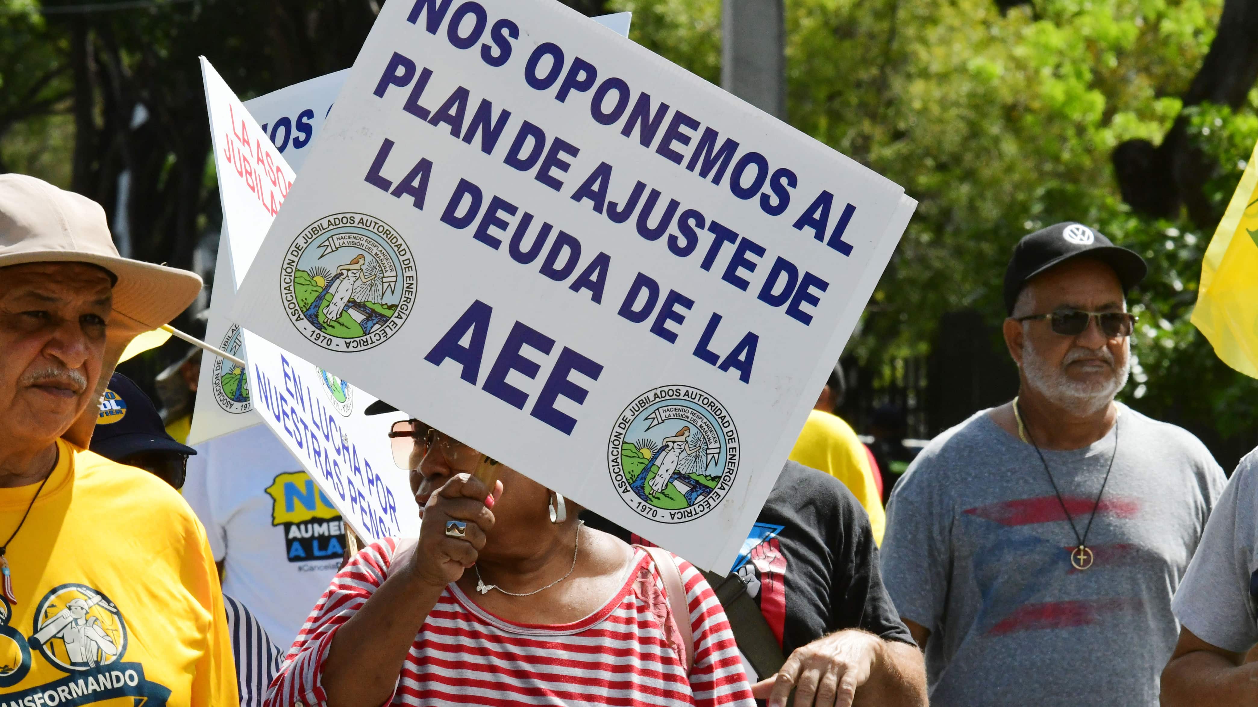 Protesta frente al Tribunal Federal.En contra de la Reestructuración