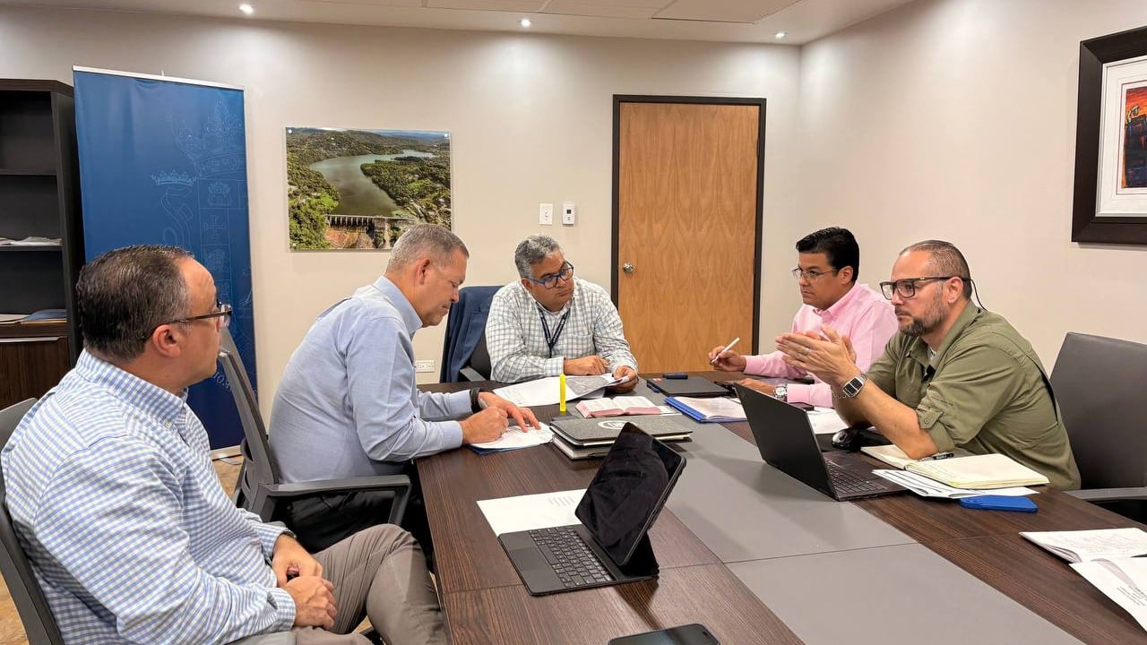 AAA se reúne con alcaldes de Bayamón y Orocovis