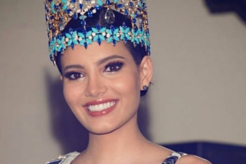 Escándalo en Miss Mundo: Stephanie del Valle tilda de “frívola” demanda en su contra