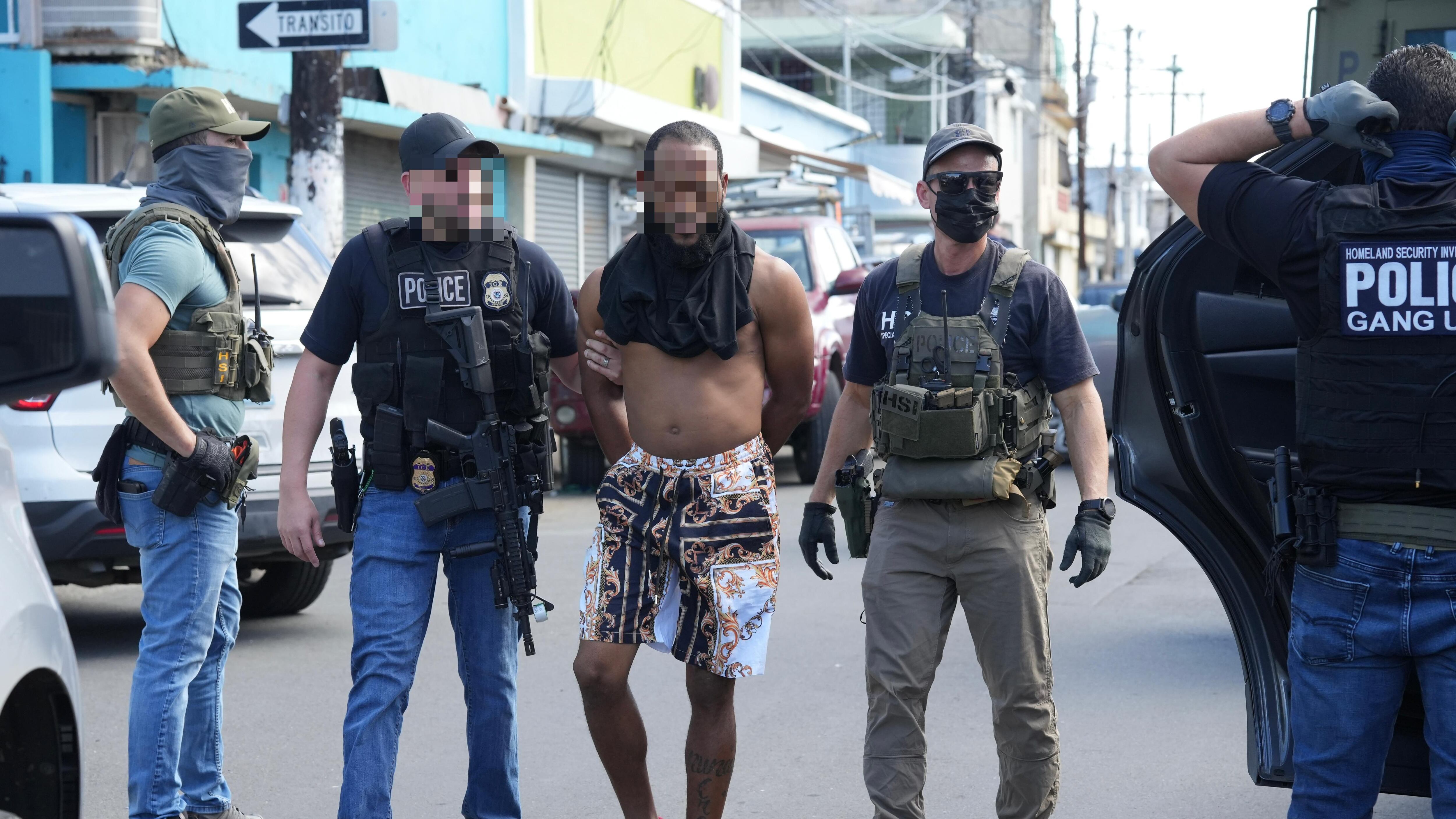 Operativo ICE Barrio Obrero