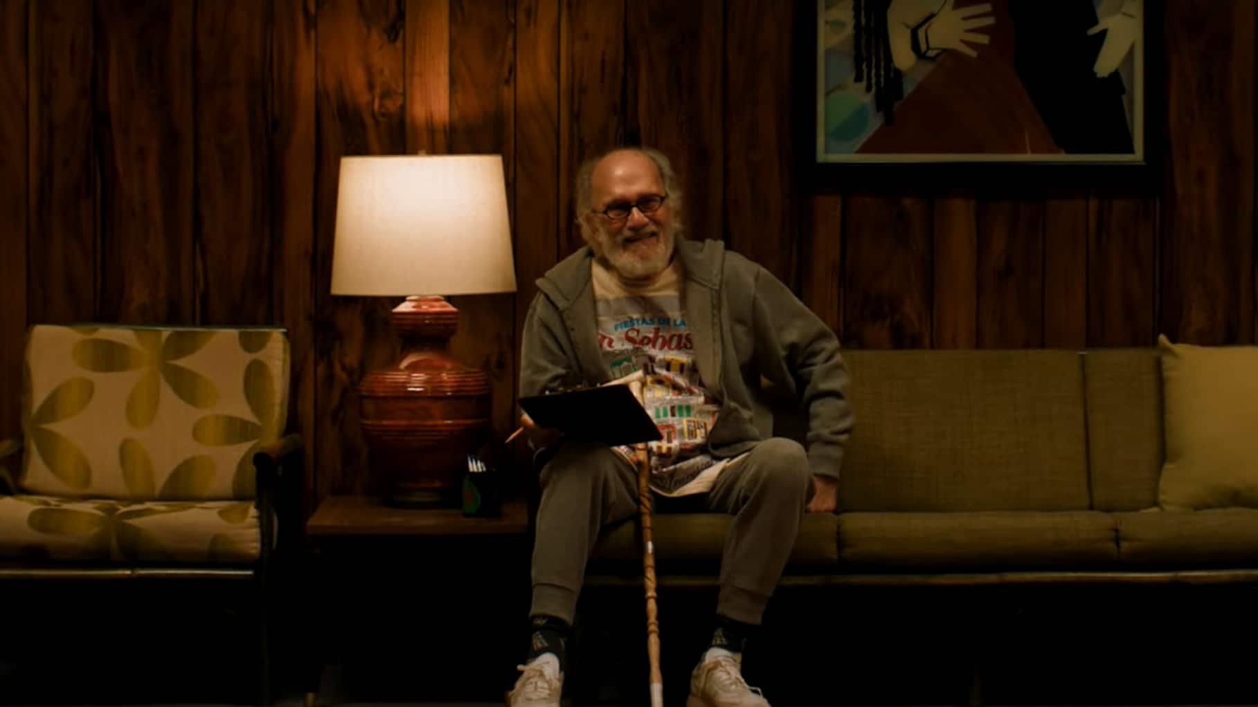 Jacobo Morales en video musical de "BAILE INoLVIDABLE". Captura de pantalla YouTube