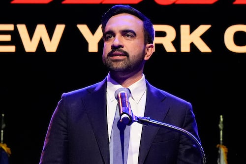 Alcalde electo de Nueva York visita Puerto Rico tras su victoria electoral