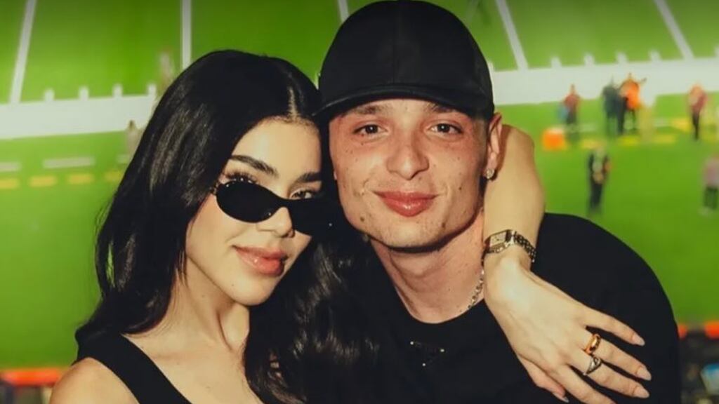 Peso Pluma y Kenia Os