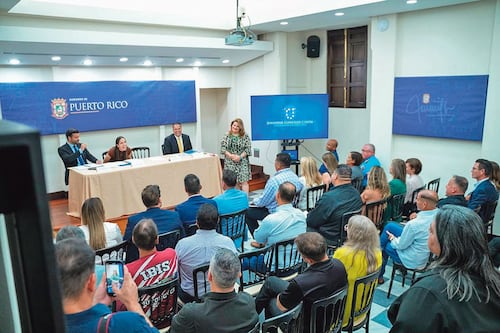 Permisos, energía y vehículos todoterreno: el estado de los comités creados por la gobernadora