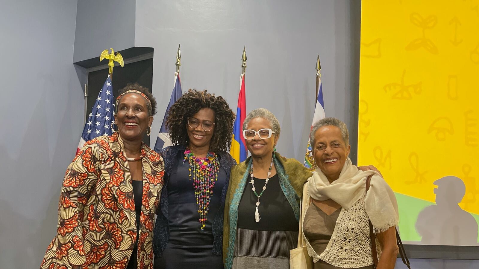 La Cumbre Afro ha propiciado diálogos con importantes figuras locales e internacionales.