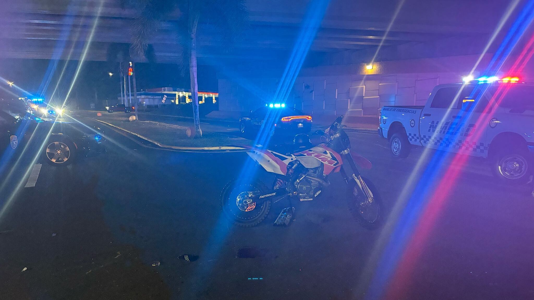 Accidente grave con motora en Ceiba.
