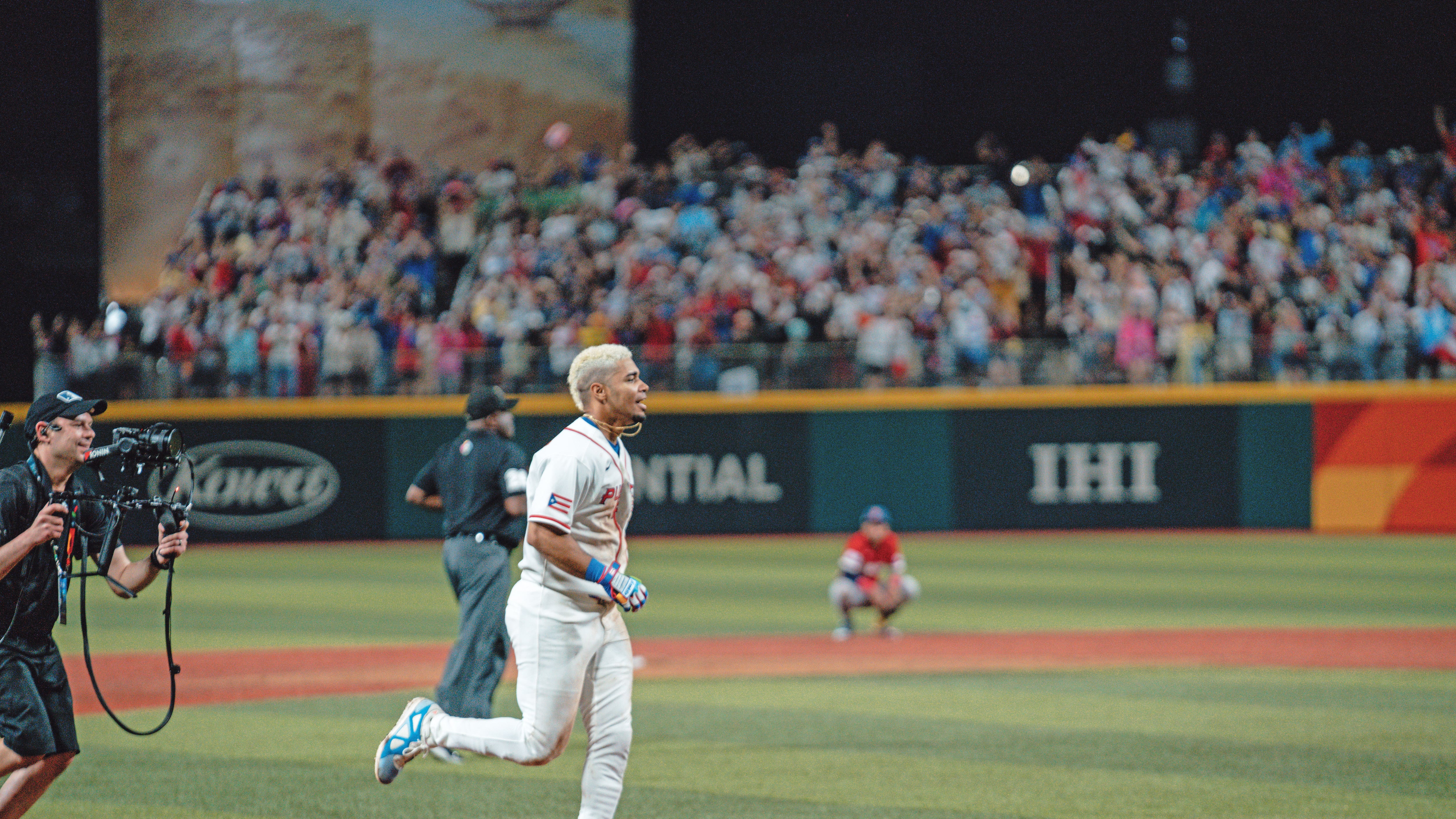 MLB. Darell Hernaiz regresa a Oakland tras su gran actuación en el Clásico Mundial de Béisbol. / Jomar Doel Parrilla