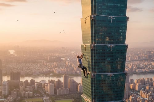 ¿Quién es Alex Honnold? El escalador que desafía la muerte en el Taipei 101 sin cuerdas