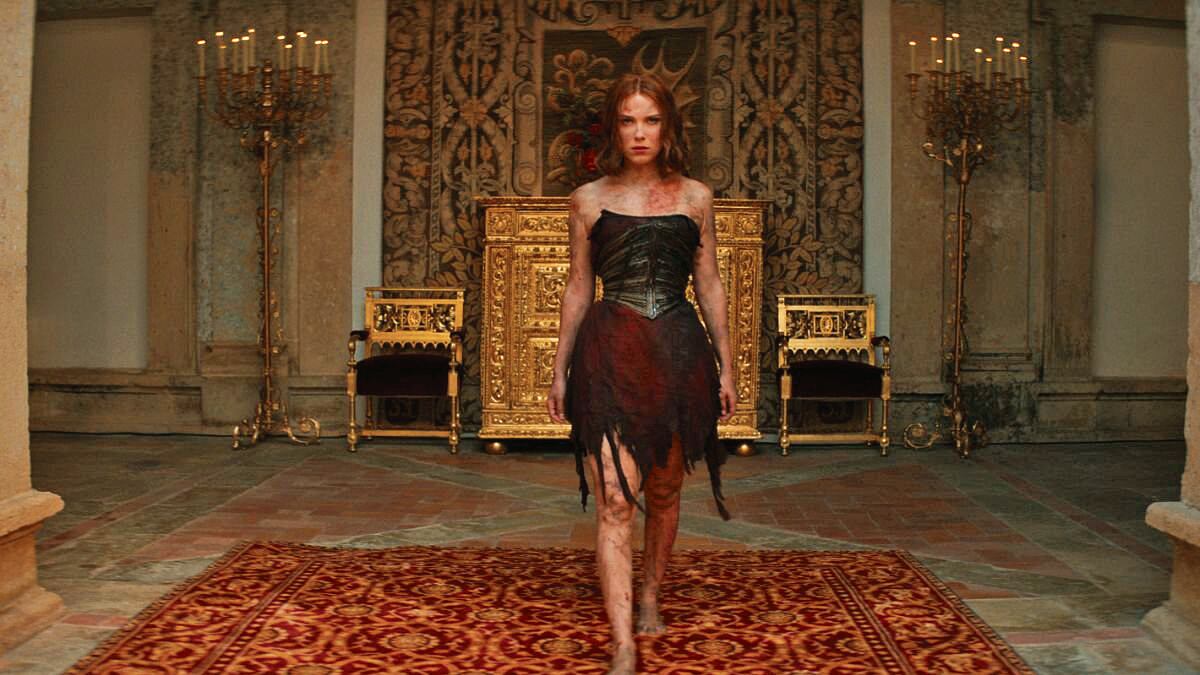 Heroína. Millie Bobby Brown interpreta a Elodie quien demuestra una inmensa fuerza por sobrevivir. / Netflix