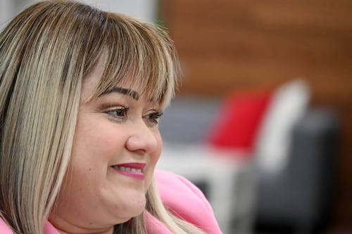 FEI activa pesquisa contra exjefa de Vivienda en medio de escándalo por centros de inspección