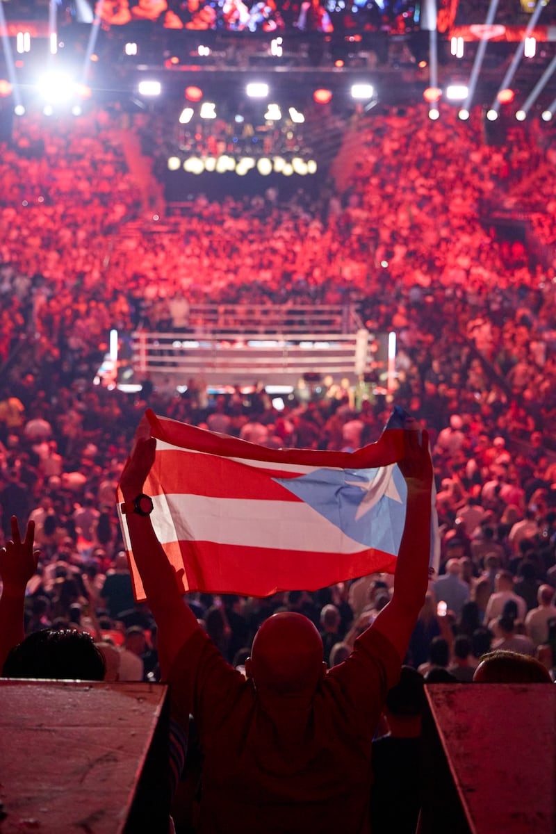 Katie Taylor vence a Amanda Serrano y cierra la trilogía histórica.