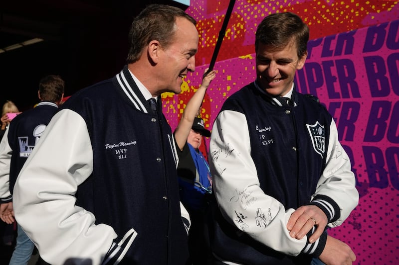 Peyton y Eli Manning