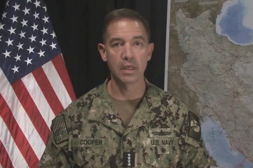 EE.UU. asegura haber destruido 17 barcos y centenares de misiles balísticos de Irán