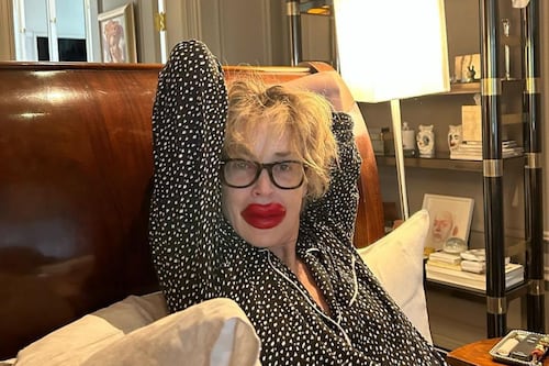 Sharon Stone presume su nuevo “look” para celebrar su cumpleaños