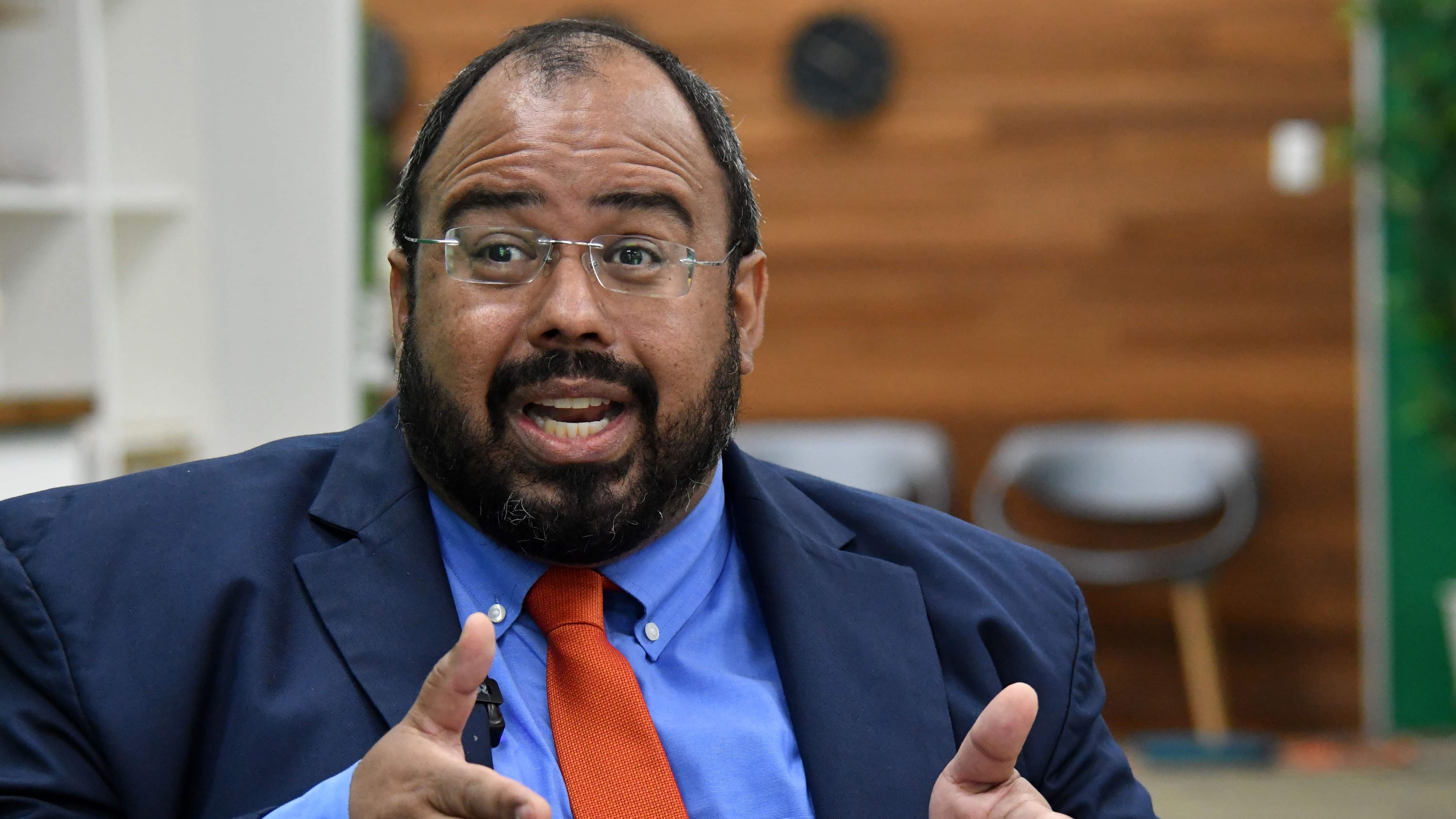 Entrevista al Secretario de Educación, Eliezer Ramos