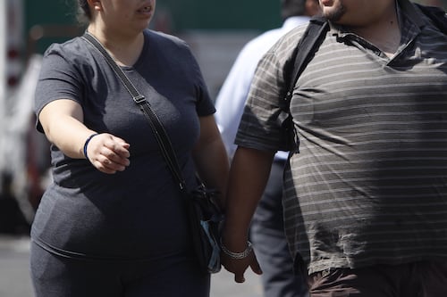 Estudio: Obesidad afecta al sistema inmunitario incluso una década después de perder peso