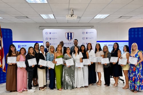 Puerto Rico forma 22 gestores para impulsar el fútbol femenino