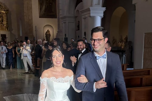 Héctor Ferrer se casa y el alcalde Miguel Romero figura entre los invitados