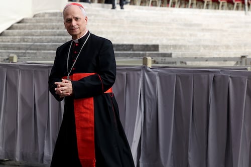 Según el árbol genealógico del Papa León XIV, tiene parentesco con estas celebridades de la música y el cine