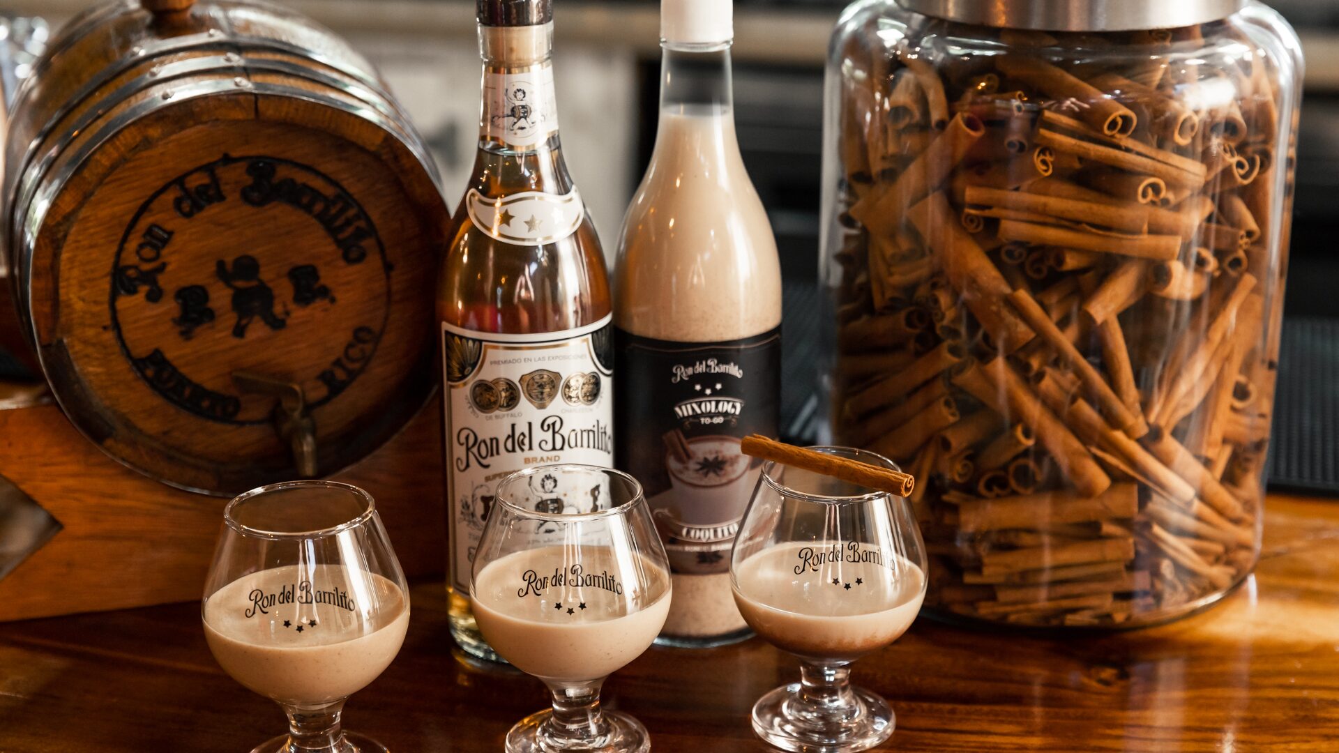 Ron del Barrilito lanza su coquito