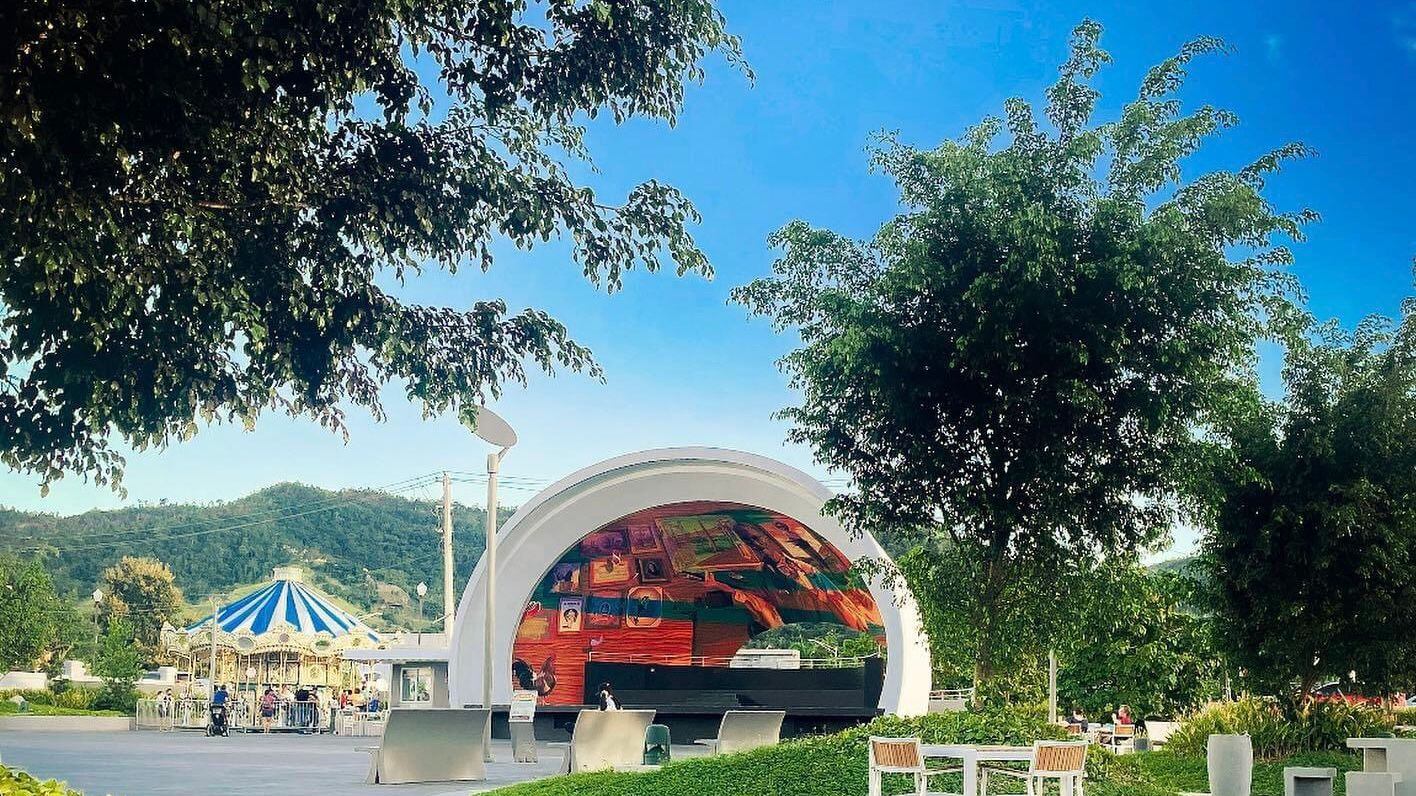 Plaza Pública Ramón Frade León de Cayey.