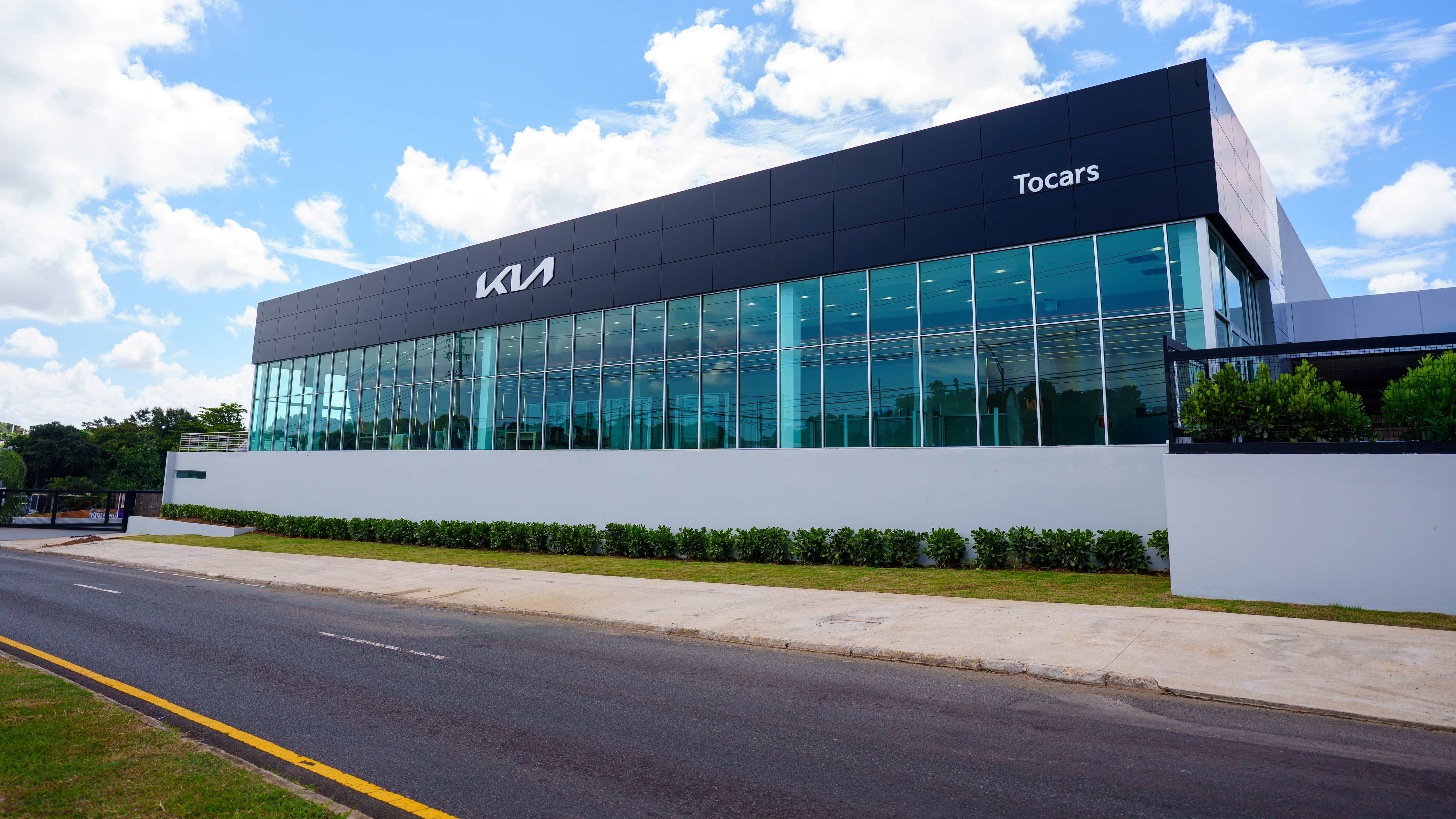 Tocars Kia: El Concesionario Kia Más Grande del Caribe
llega a Puerto Rico