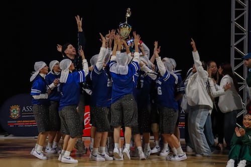 Católica rompe pronósticos y domina el baile en las Justas LAI