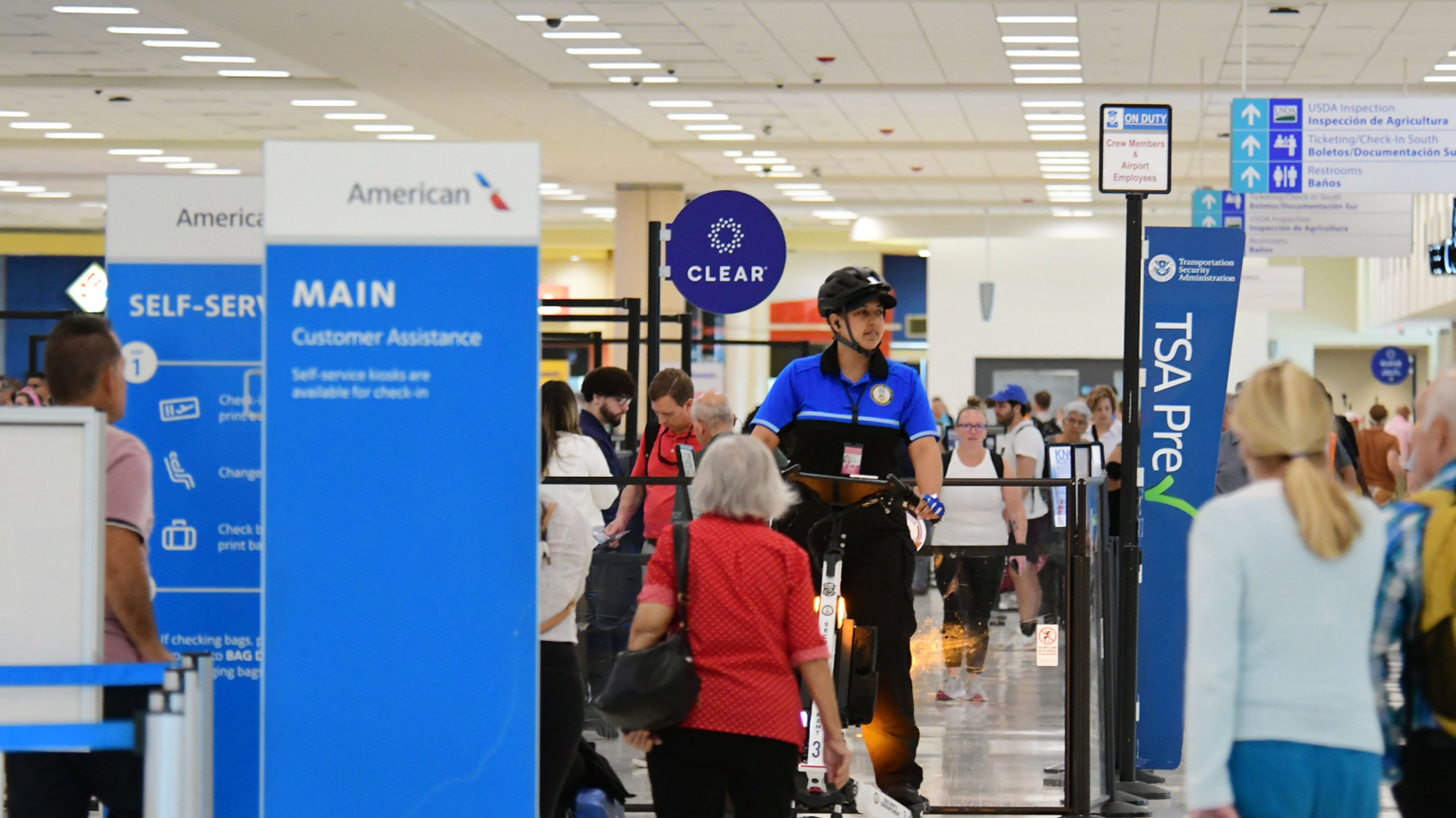 Aeropuerto Luis Munoz Marin. Carolina