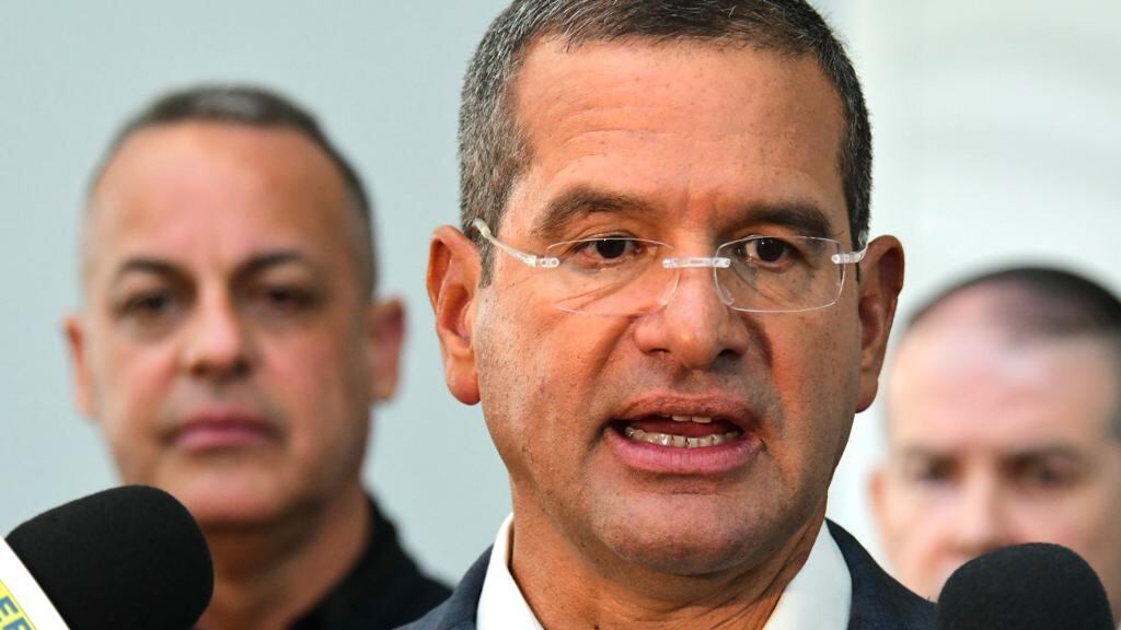 Pedro Pierluisi ofrece expresiones a la prensa. Dennis Jones / Metro Puerto Rico