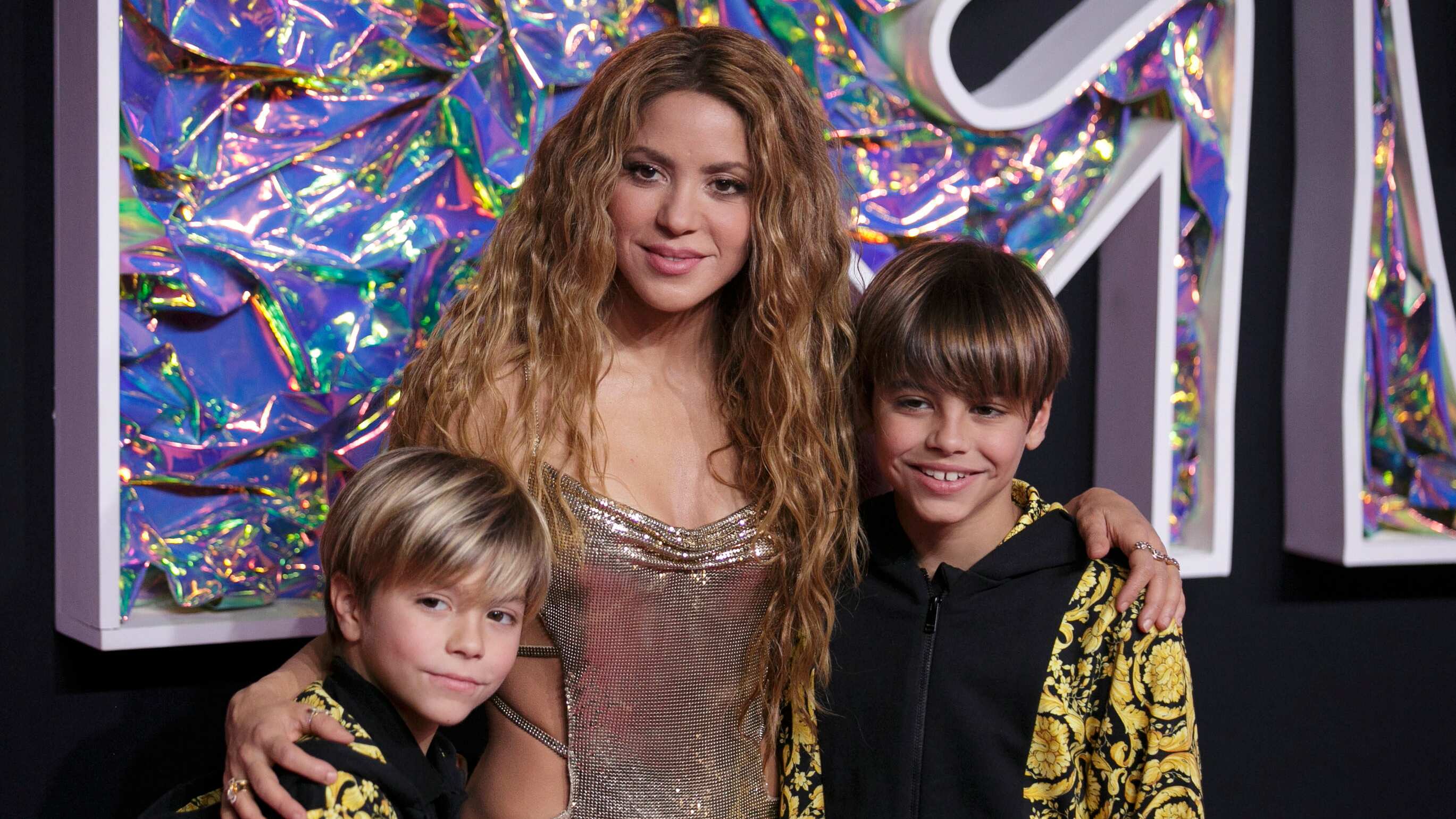Shakira y sus hijos en los VMA