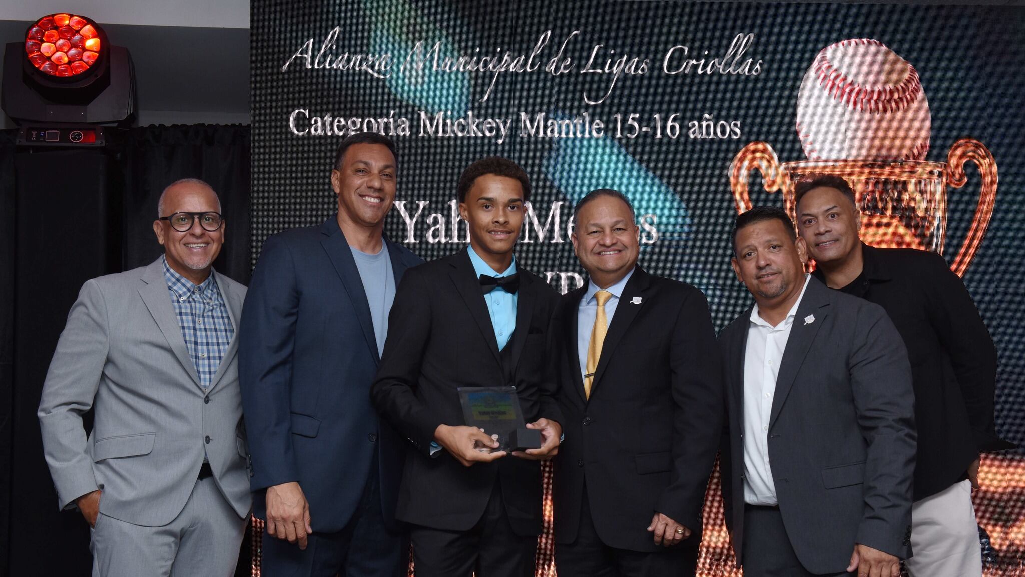 Caguas celebra campeones del béisbol infantil y juvenil