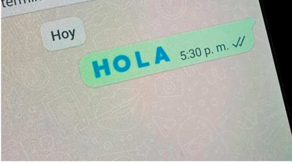 Letras azules WhatsApp