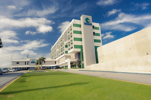 Hospital Menonita Guayama es reconocido por iniciativa de cuidado a adultos mayores