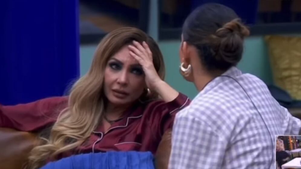 Paty Navidad y Dania en "LCDLF All Stars".