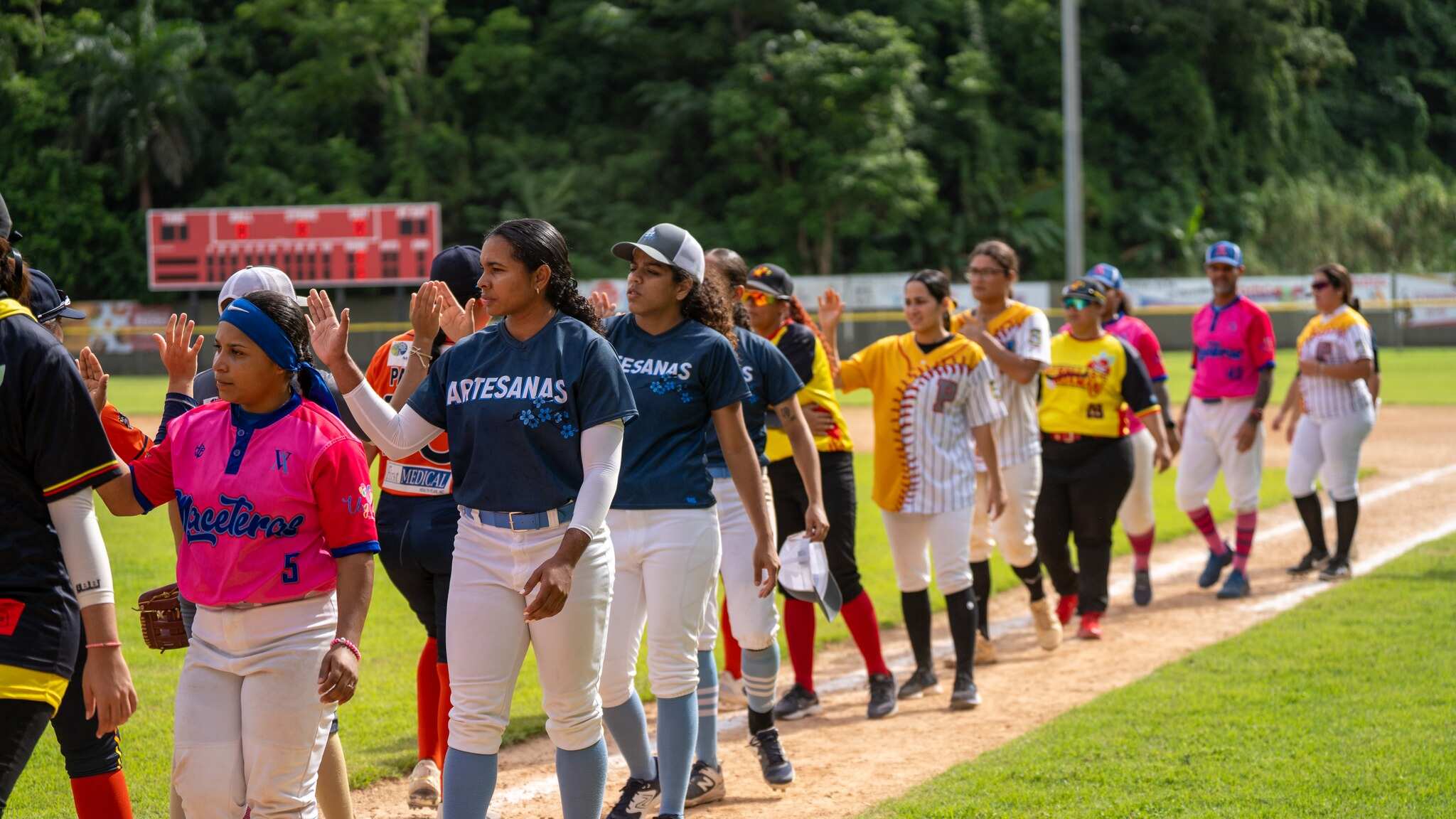 Filmarán documental del béisbol femenino en Puerto Rico