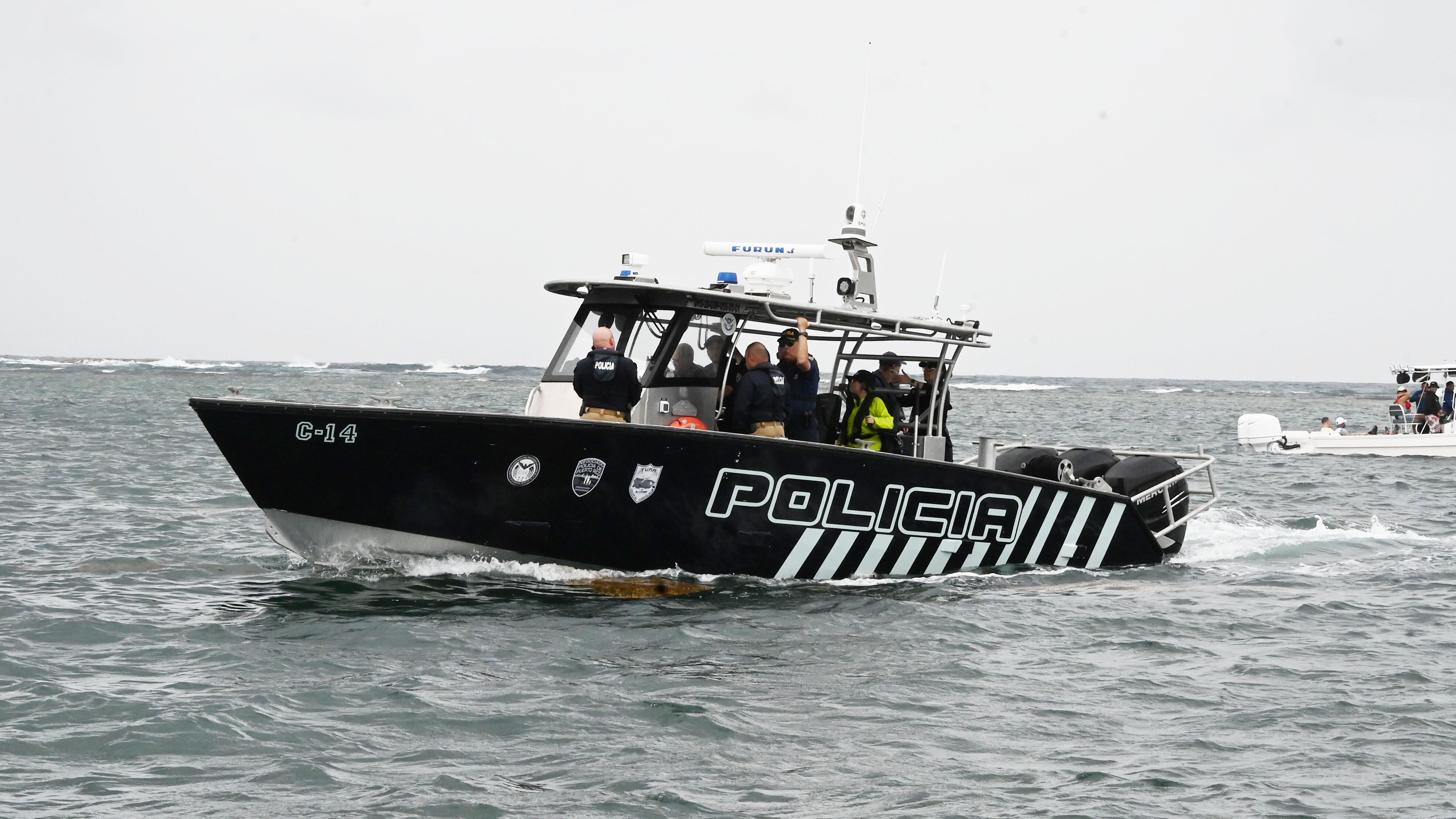 Patrullaje de la Marítima de la Policía.