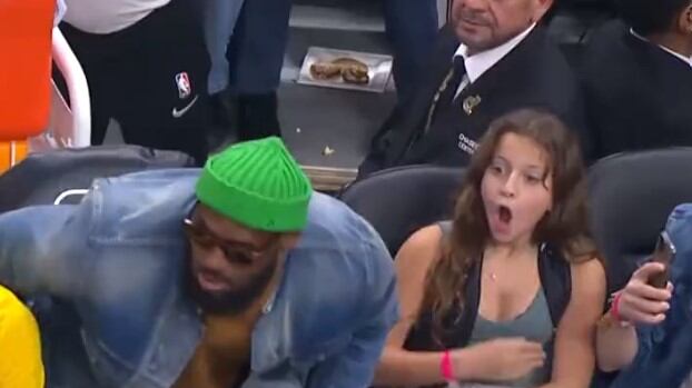 Reacción de fan ante la presencia de Lebron James