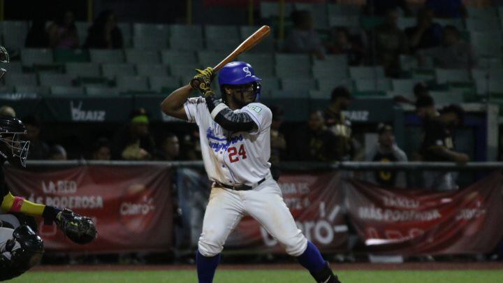 Eguy Rosario, de los Cangrejeros de Santurce.