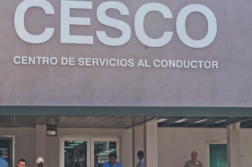 Estudiantes de Arecibo podrán sacar licencia de aprendizaje en su escuela