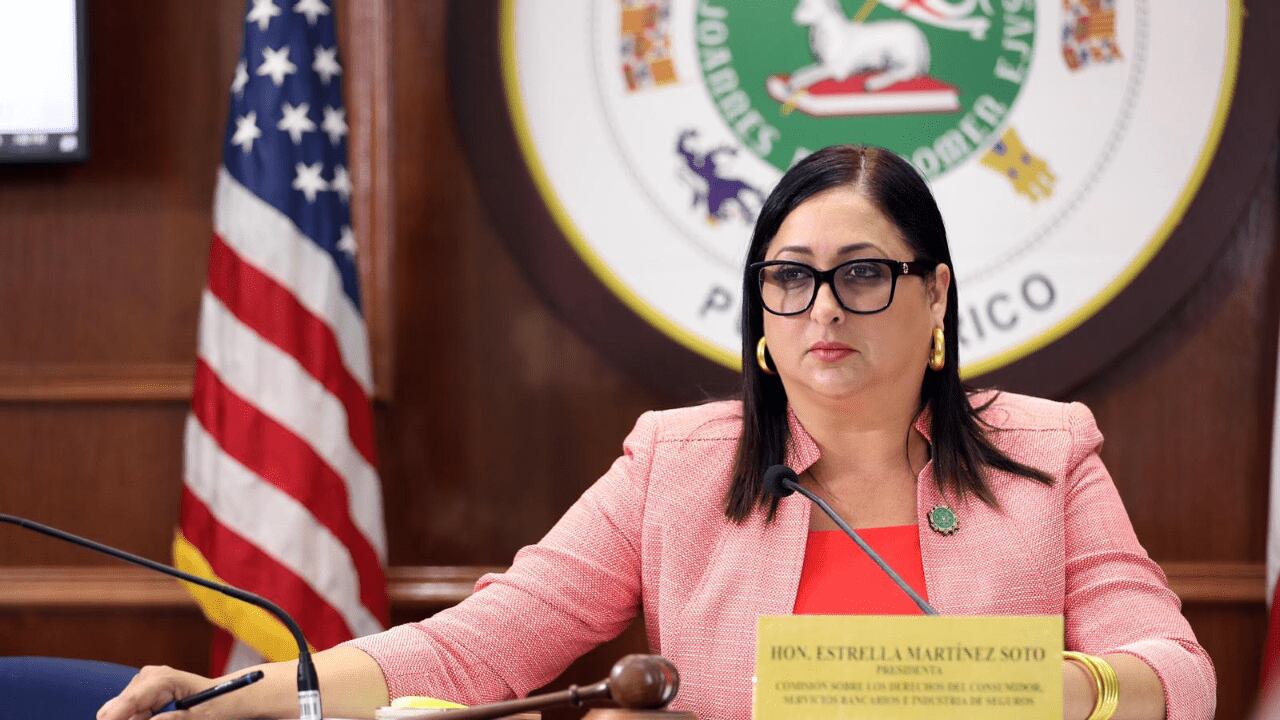 Representante Estrella Martínez Soto.