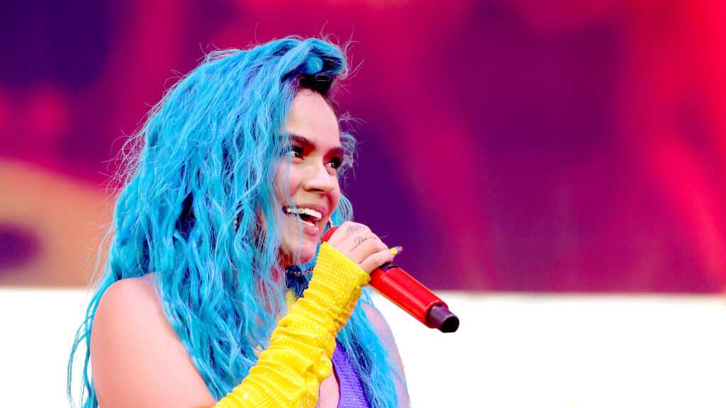 "Mujer colombiana ayuda a mujer colombiana" es el mensaje que dio Tatiana Calderón