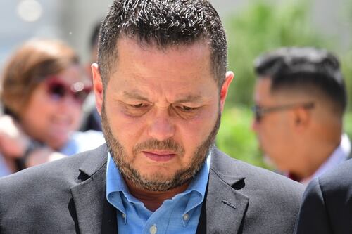 Fiscalía federal presenta videos en el que Ángel Pérez presuntamente recibe soborno