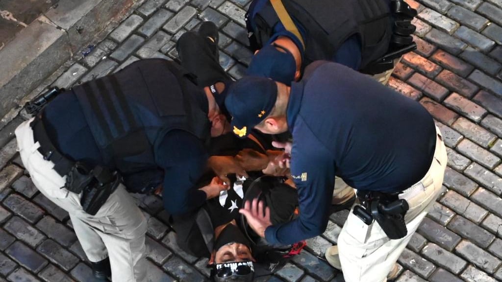 El manifestante fue arrestado en la protesta en Fortaleza